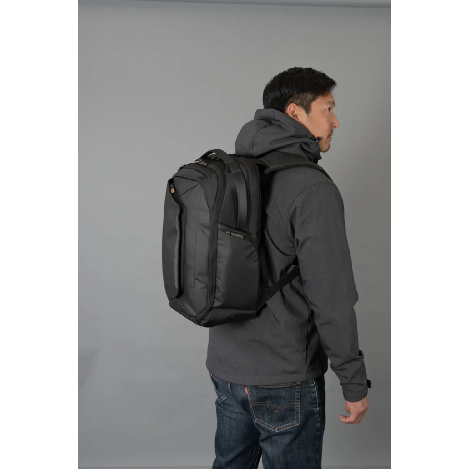 Mochila Targus Pro-tek Tech 16" — foto 12